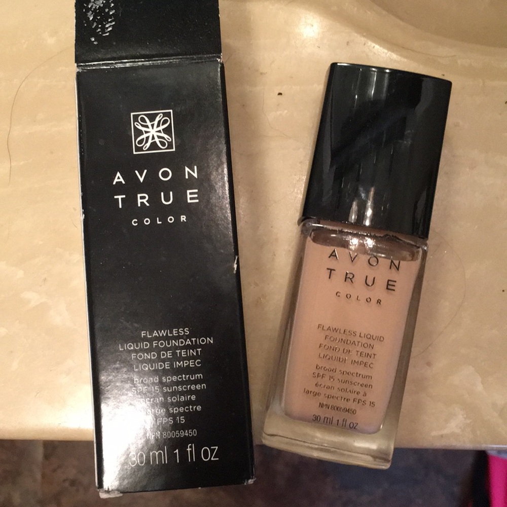 AVON True Color Foundation